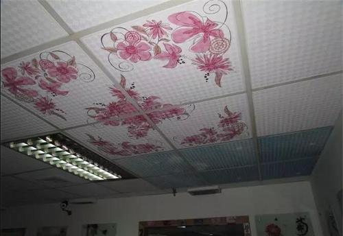 大型集成吊頂-跟著集成吊頂廠家看看集成吊頂怎么保養吧