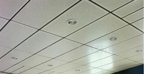 吊頂鋁條扣板-來看看C型鋁條扣吊頂優點有沒有打動你