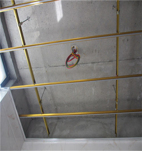 金色鋁扣板-鋁扣板集成吊頂中的扣板模塊有哪些類型
