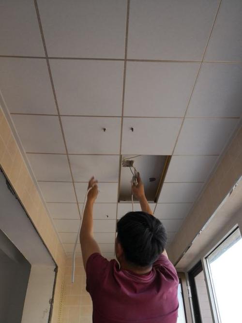 滾涂鋁扣板價格-滾涂鋁扣板廠家為你解答
