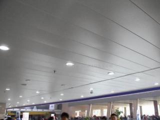 金屬鋁扣板批發-優質鋁扣板成品批發廠家什么條件必須具備