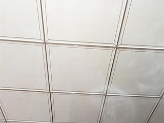 集成吊頂鋁扣板加厚-清遠鋁扣板廠家手把手教你鋁扣板吊頂真假怎么看